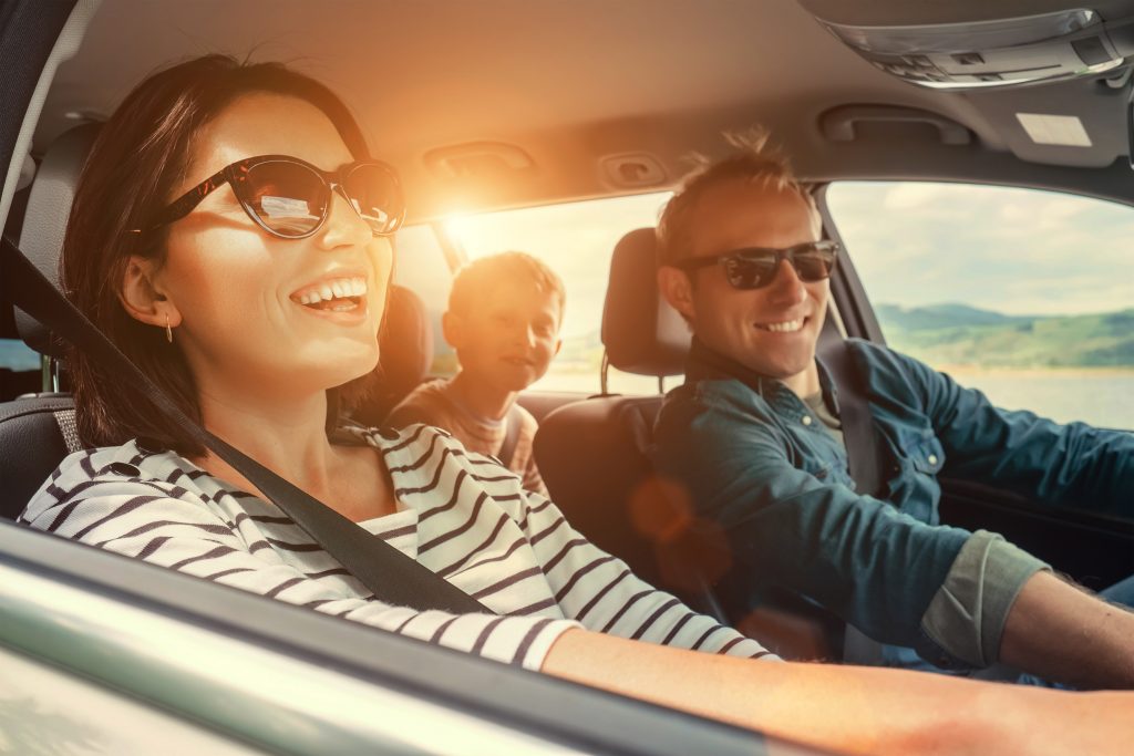 5 Reasons Why Travelling by Car is the Best Option